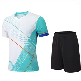 Traccetti da uomo Summer Sports Sump Sports for Men Fitness Training T-shirt Shorts a due pezzi Set maschio Abbigliamento da tennis a secco veloce