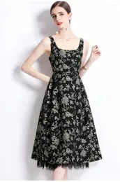 Casual Dresses Runway Flower Embroidery Jacquard Women's Spaghetti Strap Backless Lace Trims Evening Party Prom Vestidos