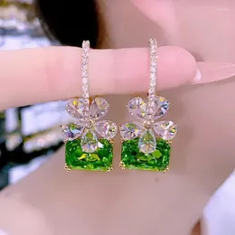매달린 귀걸이 Yamega Green Crystal for Women Luxury Designer Party Drop 성명 한국 패션 보석 액세서리