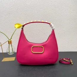 Дизайнерские знаки для шпильки Tote Женская сумка для подмышки золото черная красная заклепка сумочка на искреную кожа роскошные шпильки сумки для плеча.