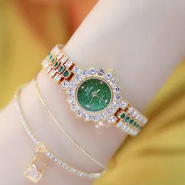 BS Nya heta säljande smycken Sparkling Full Diamond Small Green Multi Color Temperament Women's Chain Watch FA1580