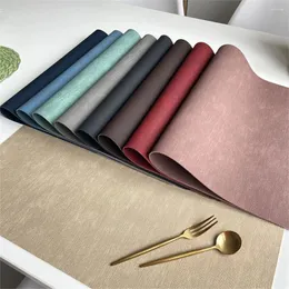 Bord Mattor Square Pu Leather Mat Luxury Hushåll Isolering Kudd Vattentät Oljetät Placemat Matsal Stora mus spelkuddar