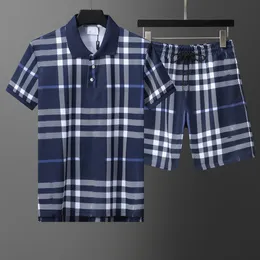 Men's beach luxury designer plaid striped casual sportswear sportswear summer suit T-shirt seaside holiday shirt shorts set men's and women's suit sportswear M-3XL