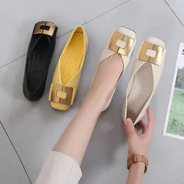 Casual Shoes Women Flats Metal C Buckle Decoration Ballet Office LadySlip On Leaher Loafers Female Spring Fashion Plus Size 35-44