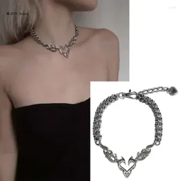 Catene collana a sospensione gotica per donne chiker catena fiamma a forma di amore clavicola