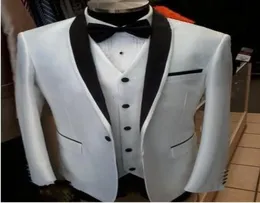 Custom Made White Groom Suits For Wedding One Buttoms Gentleman Groomsmen Tuxedos Man Suit JacketBowtieVest5262681