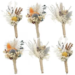 Dekoratif çiçekler 6pcsflower/set sonbahar düğün mini buket kurutulmuş çiçek boutonniere erkekler için boho küçük doğal diy ev kek üst d