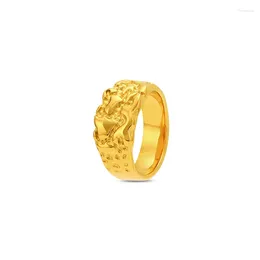 Anéis de casamento Light Luxury Style Gold Nugget Textura Anel de aço inoxidável para mulheres Presentes de Natal de aniversário