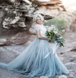 2019 Vestidos de noiva de cor boêmia de cola curta Jóia de manga curta Pescoço de tule macia tule tulle boho renda lenta vestidos de noiva azul claro 9376853