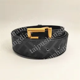 Herrengürtel Designergürtel für Frauen 4,0 cm Breite Luxusgürtel Neue Modemann Frau Einfacher Retro -Jeans -Gürtelteile Heißverkauf BB Simon Belt kostenlos Versand