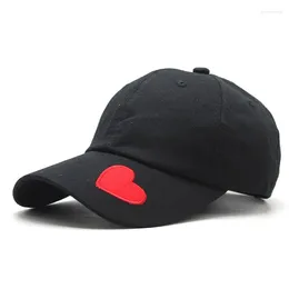 Caps de bola Capas de beisebol do casal Unisex Love Borderyy Hat For Men Mulheres Fashion Streetwear Chapéus de pai