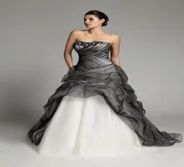 New Empire Colorful Wedding Dress Gothic Black and White Draped Princess Crystal Pleated Bridal Gowns Custom Made Beads Strapless 5488491