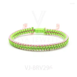 Charm Bracelets 2023 디자인 패션 간단한 팔찌 조절 가능한 크기 수제 컬러프 로프 스포츠 여름 드롭 배달 DHSTK