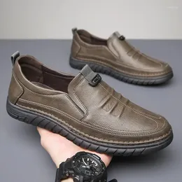 Sıradan ayakkabılar el yapımı orijinal erkekler moda rahat deri erkekler için yumuşak dip iş slip-on düz ayakkabı