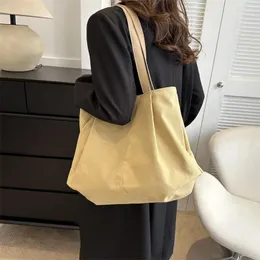 Axelväskor koreanska kvinnor stor duk tygväska för kvinna 2024 blank fast färg casual tyg studenter bokväska kvinnliga handväskor