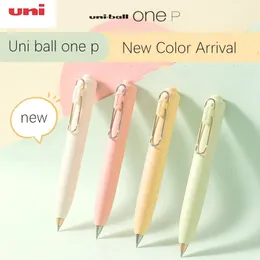 Chegada colorida 1pc Japão Uni Uniball One P Gel Pen UMN-SP Mini canetas de bolso portátil de bolso Kawaii Statiss 240325