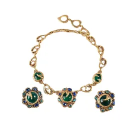 Оптовая торговля новыми винтажными и элитными наборами ожерелья с алмазными серевками с зеленым стеклом для средневекового винтажа