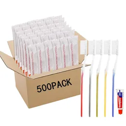 500 Pack engångs tandborstar med tandkräm i 5 färger - Resestorlek Oral Care Kit för på väg -hygien - Bekvämt bulkpaket för enkel användning