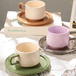 Teaware Sets 3PCS in Ins韓国のシンプルなアフタヌーンティーセラミックマグハンヒットカラーパールウォーターカップホームオフィスコーヒーコーヒーソーサースプーン