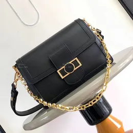 10A Designer -Tasche Weiche Kuhhaftläden -Leder -Frauen -Umhängetaschen verstellbarer Schultergurt mit Schachtel 24 cm ZL314