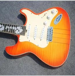 Пользовательский магазин Stevie Ray Vaughan Srv номер один Hamiltone Cherry Sunburst St Электрическая гитара закладка в кудрявые пламени Maple Top SSS1709330