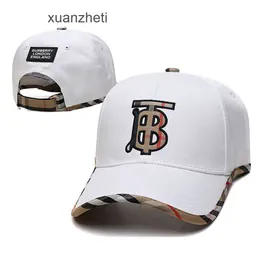 Capuz de boné Capas de designer Capas de beisebol Burbries Hat Sun B Letras bordadas Hat Hat Baseball Cap Visor Couples Hat Bur Hat Ki0b Baseball VKXJ