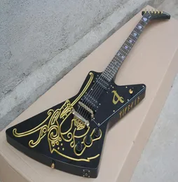 Explorer -formad gåsform Electric Guitar Classic Black Body Gold Powder Graved Pattern2394003