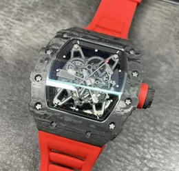 Роскошный дизайнер мужской скелет часы с углеродным волокном Красный резиновый ремешок Механический самимвиждение Гладовое гладкое наручное часы.