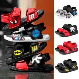 Детская обувь 2023 летние новые детские сандалии детская обувь корейская версия The Tide Cartoon Boys and Girls Light Toe-Toe Beach Shoese