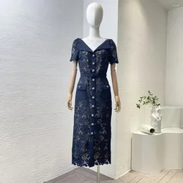 Festklänningar 2024 Navy Blue Short Sleeve Hollow Out Lace Belted Women Top Quality Midi Dress