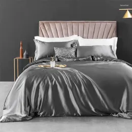 Bedding Define Premium Nordic Luxury Gold Soft Bedvets Passagem Passagem de qualidade Capa de qualidade de verão Conjunto de verão para um único Doublle