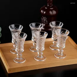 Copos de vinho Família de vidro branco 6 PCs Personalidade criativa esculpida Copa do Espírito Europeia copos altos