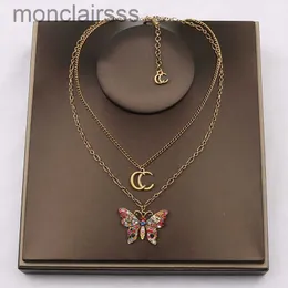 Luxusdesigner Doppelbuchstaben Anhänger Halsketten 18K Gold plattiert Schmetterling Crysatl Perle Strasspullover Halskette für Frauen Hochzeitsfeier Jewerlry A UT5B