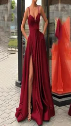 Boutique Occasion Dresses Vneck satin evening gown with thin shoulder straps side slit prom dress high waist party1819263