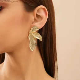 Charm Lacteo Vintage Gold Farbe unregelmäßige Blattform Tropfen Ohrringe Frauen Trendy Anhänger Ohrringe Modes Statement Schmuck Damen240408