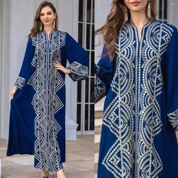 الملابس العرقية للسيدات في الشرق الأوسط سهرة اللباس المسلم المرأة رداء الترتر المطرز Abaya Dubai الأنيقة