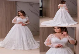 Plus storlek 2021 A Line Wedding Dresses Bridal Gowns V Neck Long Sleeve Lace Appliced ​​Sweep Train Vestidos de Novia1859277