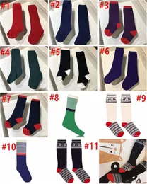 Bebek Çocuk Çoraplar Yeni Kız Erkekler Pamuk Monogramlı Orta Çorap Çocuklar Yüksek Kaliteli Moda Allmatch Sıcak Noel Sock G6845695