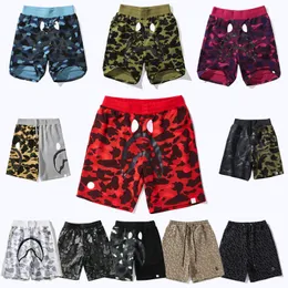 Fashion Mens Shorts Designer Sommer Beachhosen Haifischdruck Tarnmuster Drucken Lose Streetwear Asian Size M-3xl Hai kostenlose Lieferung für Männer