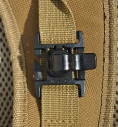 Bere tubo di clip tubo di acqua backpack morsetto morsetto Molle cinghia tattico camp outdoor cAMP?