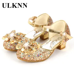 운동화 Ulknn Flower Children Sandals Summer Beach Princess Girl Shoes for Kids Glitter Wedding Party Sandalia Infantil Chaussure Enfant