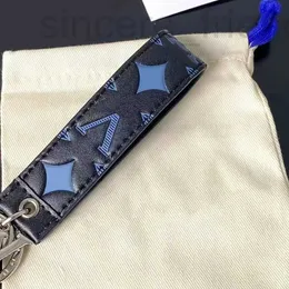 Schlüsselanhänger Lanyards Designer Schlüsselkette Schlüsselrolle Brieftasche Kirschschlüsselketten tragbare Legierungsleder Car Schlüsselschain