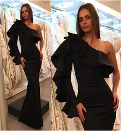 Sexy schwarze Meerjungfrau Prom Kleid eine Schulter Langarm Rüschen plissierte Lange Trompete formelle Kleider Abend tragen Promi -Party Go7455029