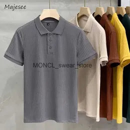 T-shirt maschile vendute calde da uomo T-shirt per ufficio casual alla moda e semplice abbigliamento estivo di base Talto top tees Ulzzang a maniche corta comoda H240408