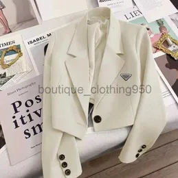 女性のスーツブレザーレター刺繍スーツジャケットホワイト長袖特大コートルースブレザーオフィスレディースブラックトップT9H01