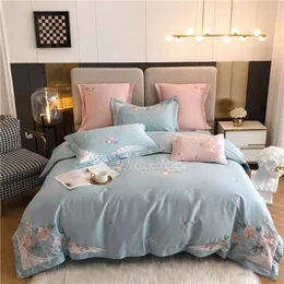Bettwäsche Sets Pink gestickte Blumen Set Luxus 60er ägyptische Baumwolle Doppelgröße Bettlaken Kissenbezug Bettdecke 4pcs für Zuhause