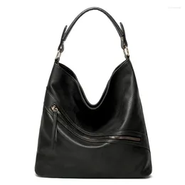 Väska 2024 Kvinnor Oil Wax Leather Handväskor Luxury Lady Hand Påsar med Purse Pocket Messenger Big Tote Sac Bols