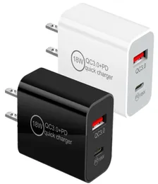 12W Portas duplas PD CARREGADOR DE PAREDE USBC EU Adaptadores de energia AC para iPad iPhone X XS Max 11 12 13 Samsung HTC Android Phone com RETA7540341