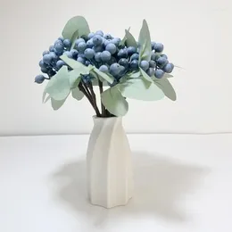 Dekorative Blumen 1PC Künstliche Blaubeere mit Stielen lebensechte Früchte für Hochzeit DIY Bridal Bouquet Home Kitchen Party Dekoration
