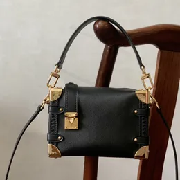 مرآة جودة الأزياء Crossbody Bag Side Strunk Crockers الجلود الجلدية المعدنية قفل القفل حقيبة يد عتيقة مسامير بريديس 18 سم مع مربع أصلي L040